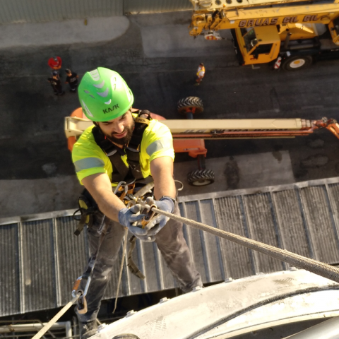 trabajos verticales en el sector industrial