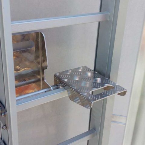 escaleras de acceso a cubierta